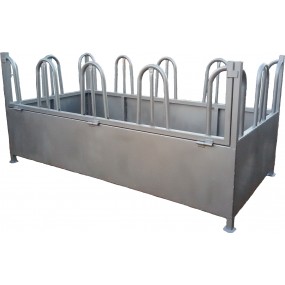 Comedero pajero con separadores