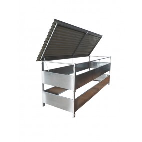 Comedero pajero con techo 2